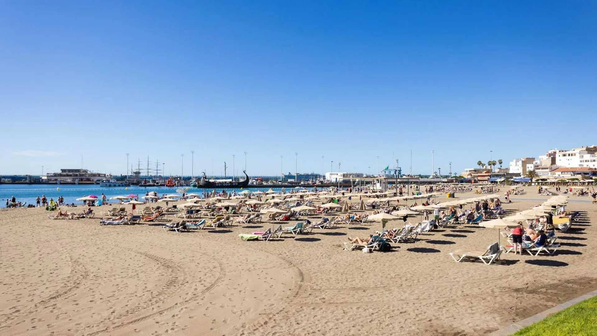 Home2Book Ocean Views & Terrace Steps To The Beach Los Cristianos  Apartment