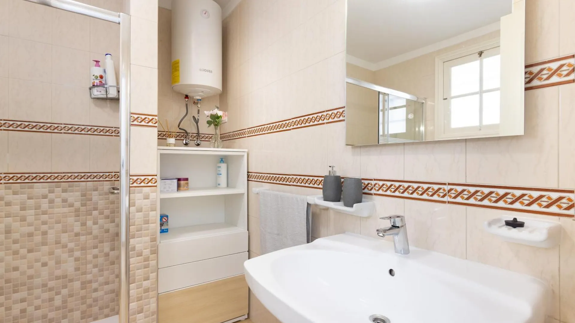 Home2Book Ocean Views & Terrace Steps To The Beach Los Cristianos  Apartment Los Cristianos (Tenerife)